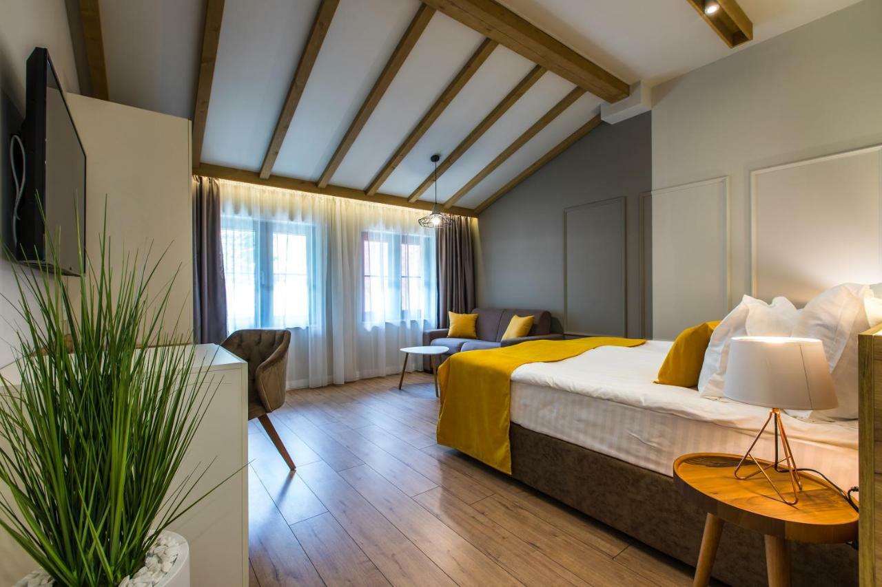 Hillhouse Plovdiv Hotel ภายนอก รูปภาพ