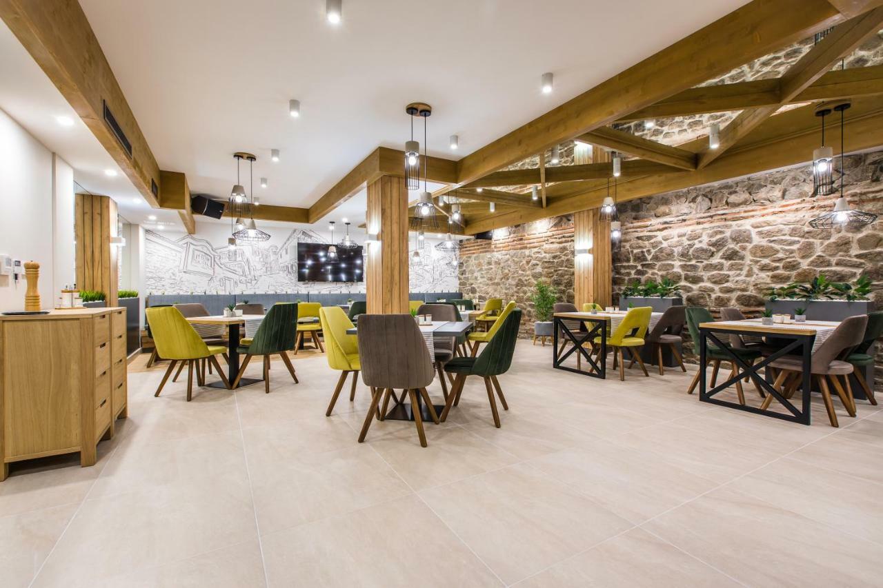 Hillhouse Plovdiv Hotel ภายนอก รูปภาพ