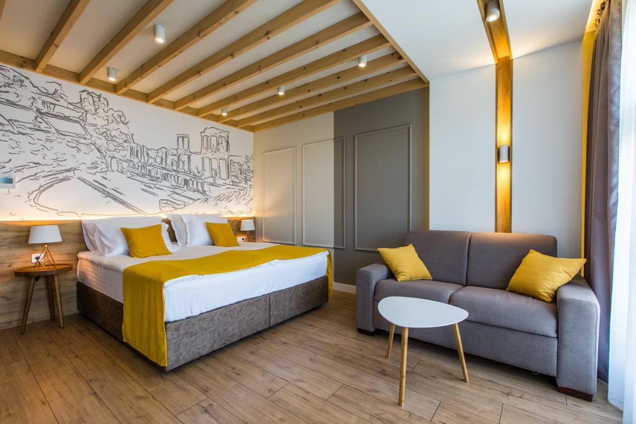 Hillhouse Plovdiv Hotel ภายนอก รูปภาพ