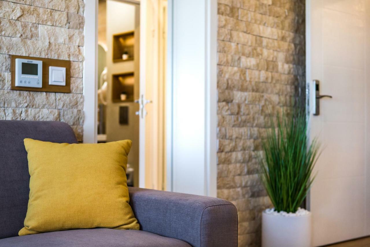 Hillhouse Plovdiv Hotel ภายนอก รูปภาพ