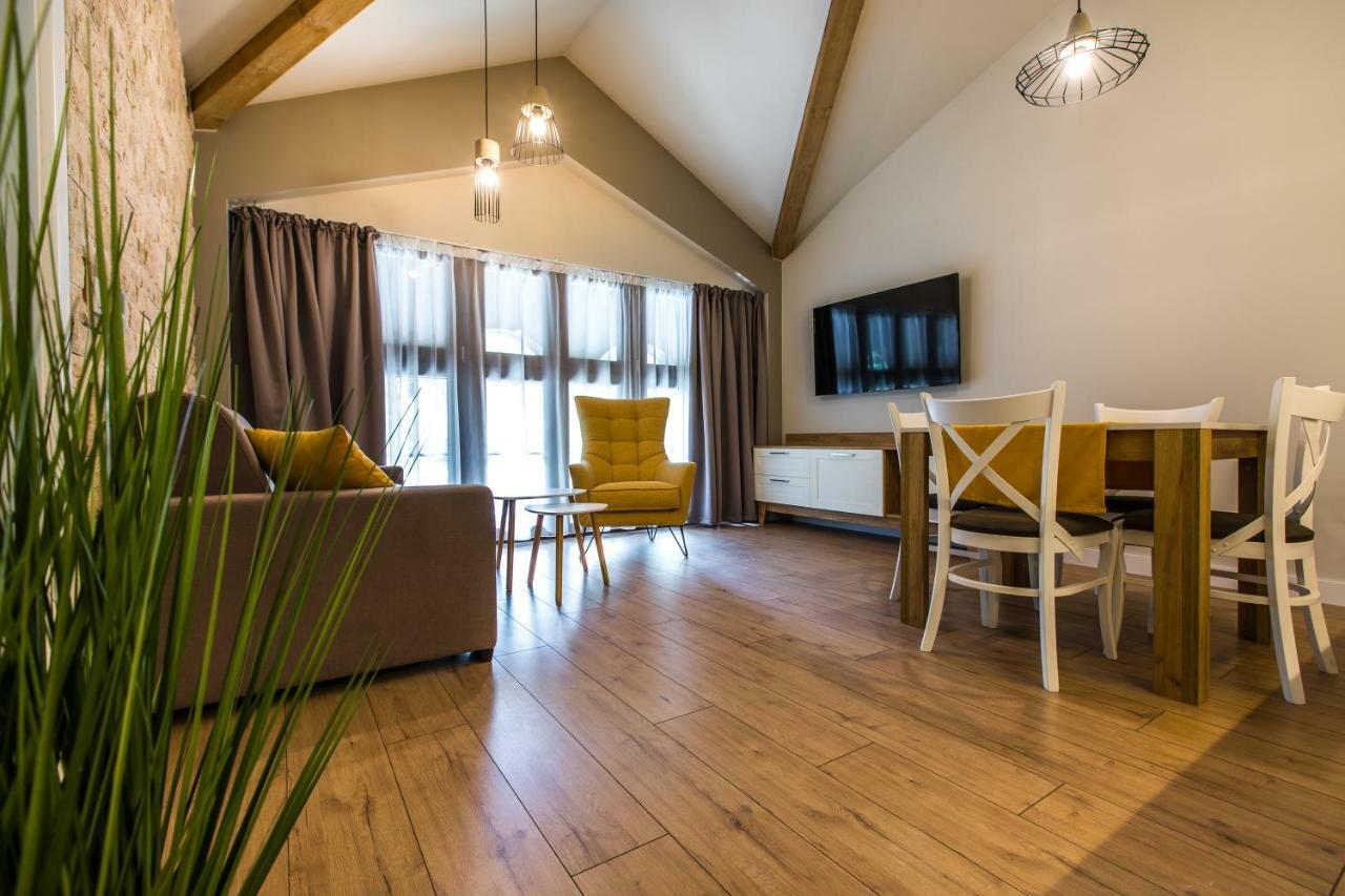 Hillhouse Plovdiv Hotel ภายนอก รูปภาพ