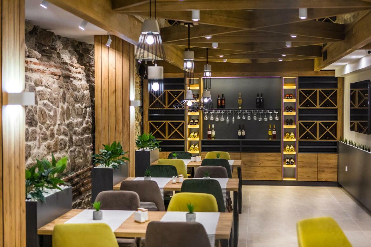 Hillhouse Plovdiv Hotel ภายนอก รูปภาพ