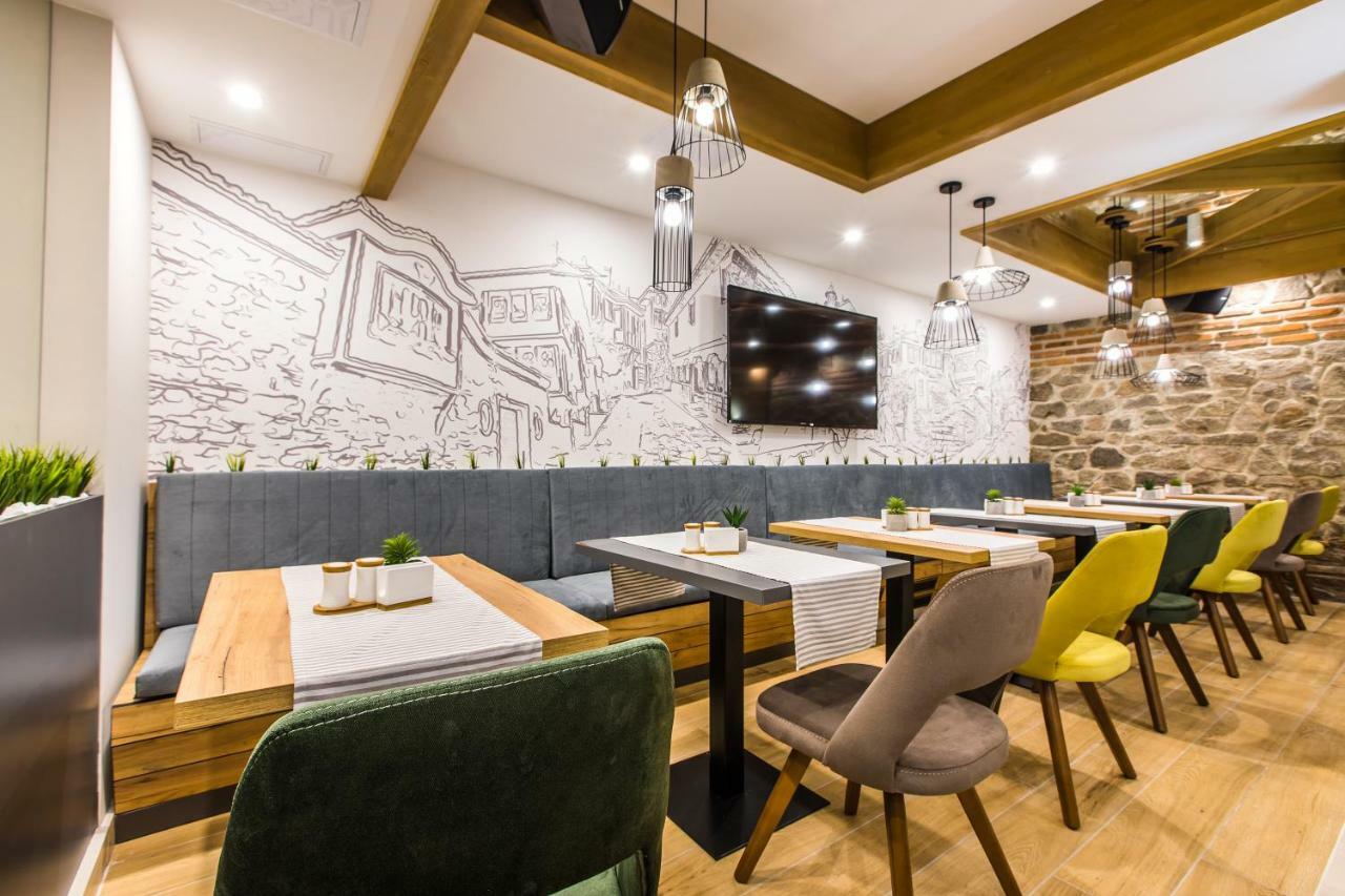 Hillhouse Plovdiv Hotel ภายนอก รูปภาพ