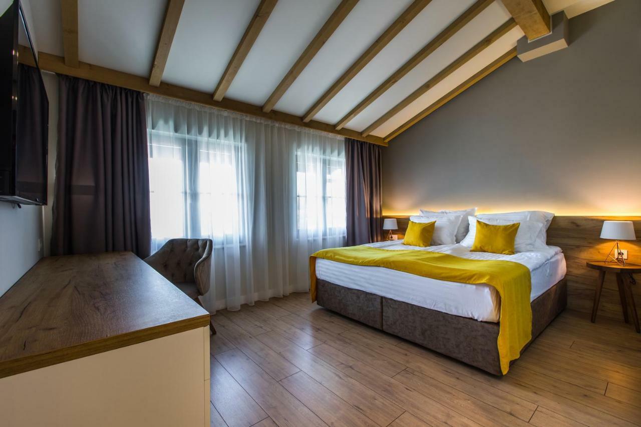 Hillhouse Plovdiv Hotel ภายนอก รูปภาพ
