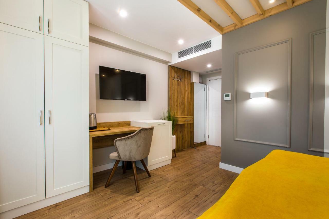 Hillhouse Plovdiv Hotel ภายนอก รูปภาพ