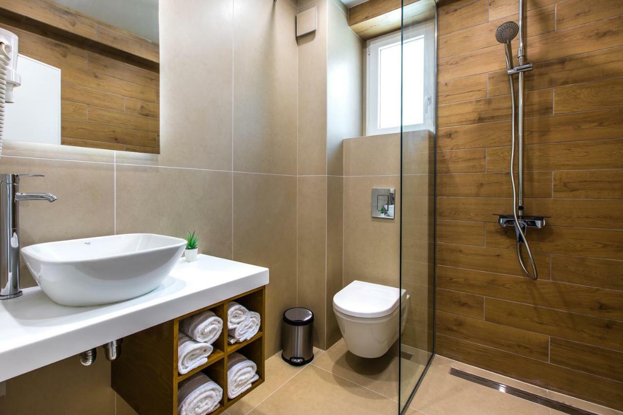 Hillhouse Plovdiv Hotel ภายนอก รูปภาพ