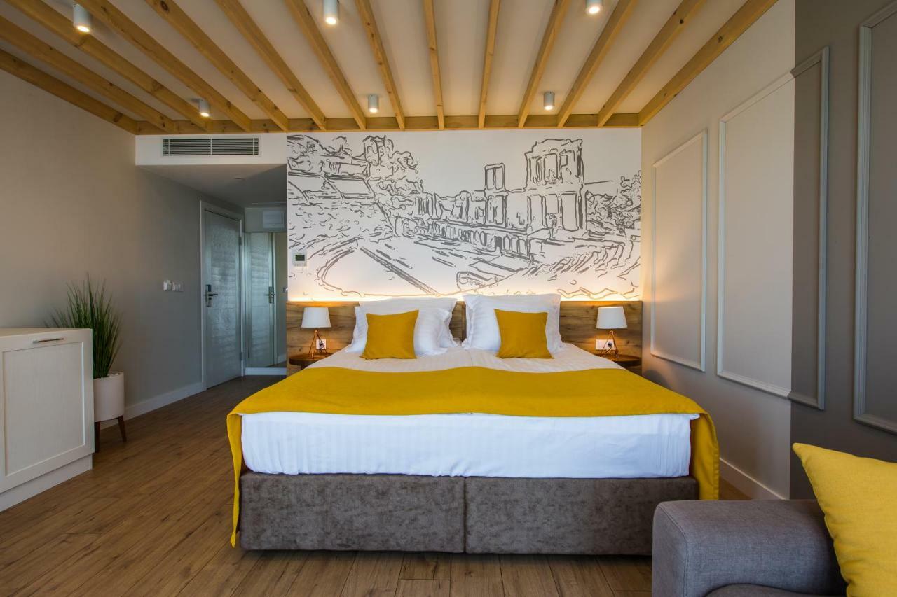Hillhouse Plovdiv Hotel ภายนอก รูปภาพ